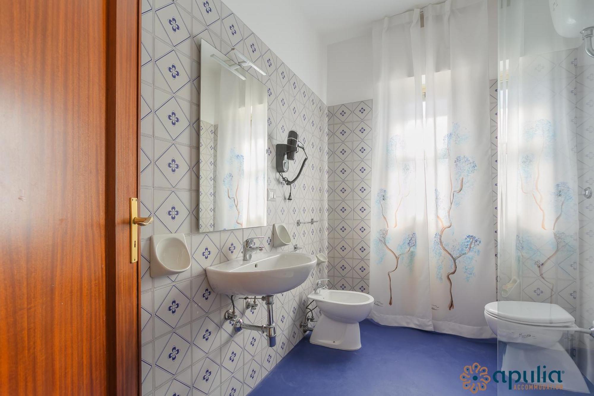 Einaudi Guesthouse By Apulia Accommodation Bari Esterno foto