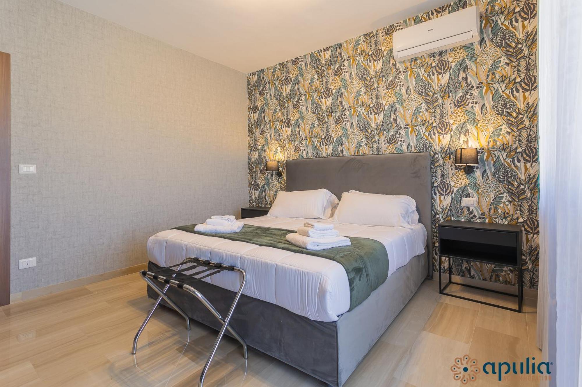 Einaudi Guesthouse By Apulia Accommodation Bari Esterno foto