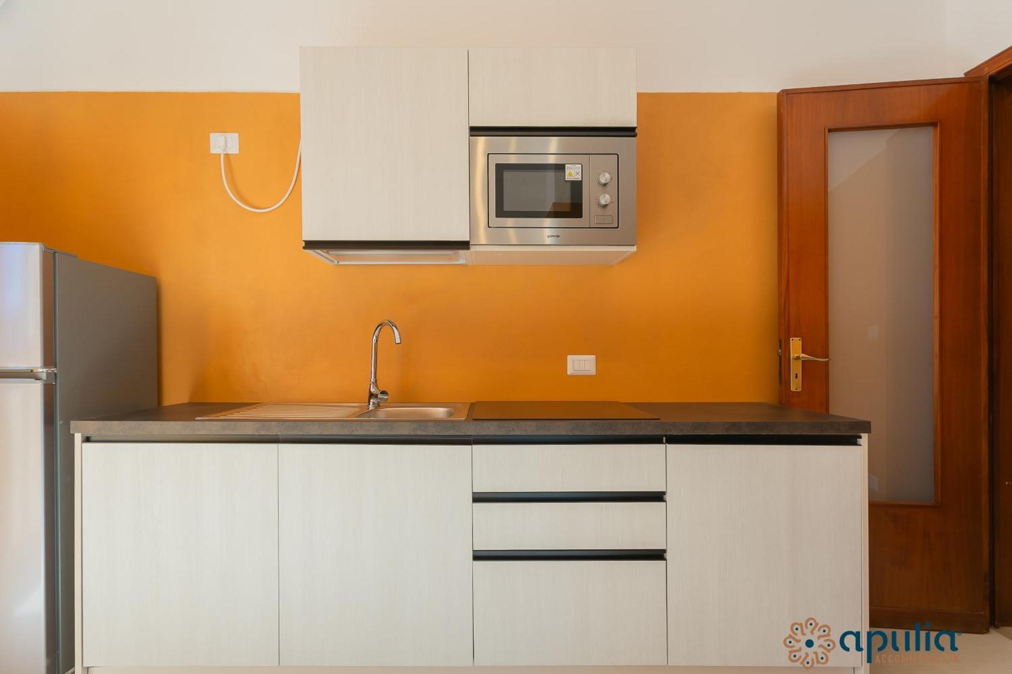 Einaudi Guesthouse By Apulia Accommodation Bari Esterno foto